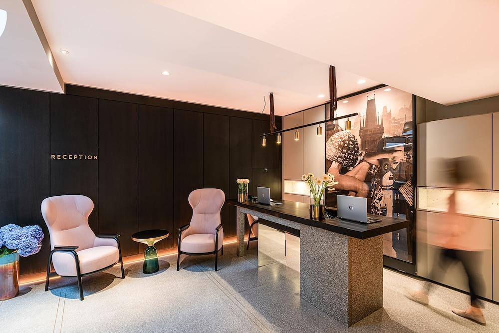 Maximilian Hotel プラハ エクステリア 写真