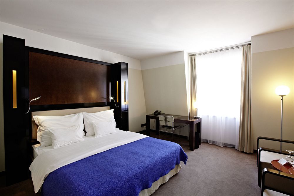 Maximilian Hotel プラハ エクステリア 写真